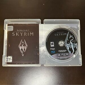 The Elder Scrolls V: Skyrim (Sony PlayStation 3 PS3, 2011) video game